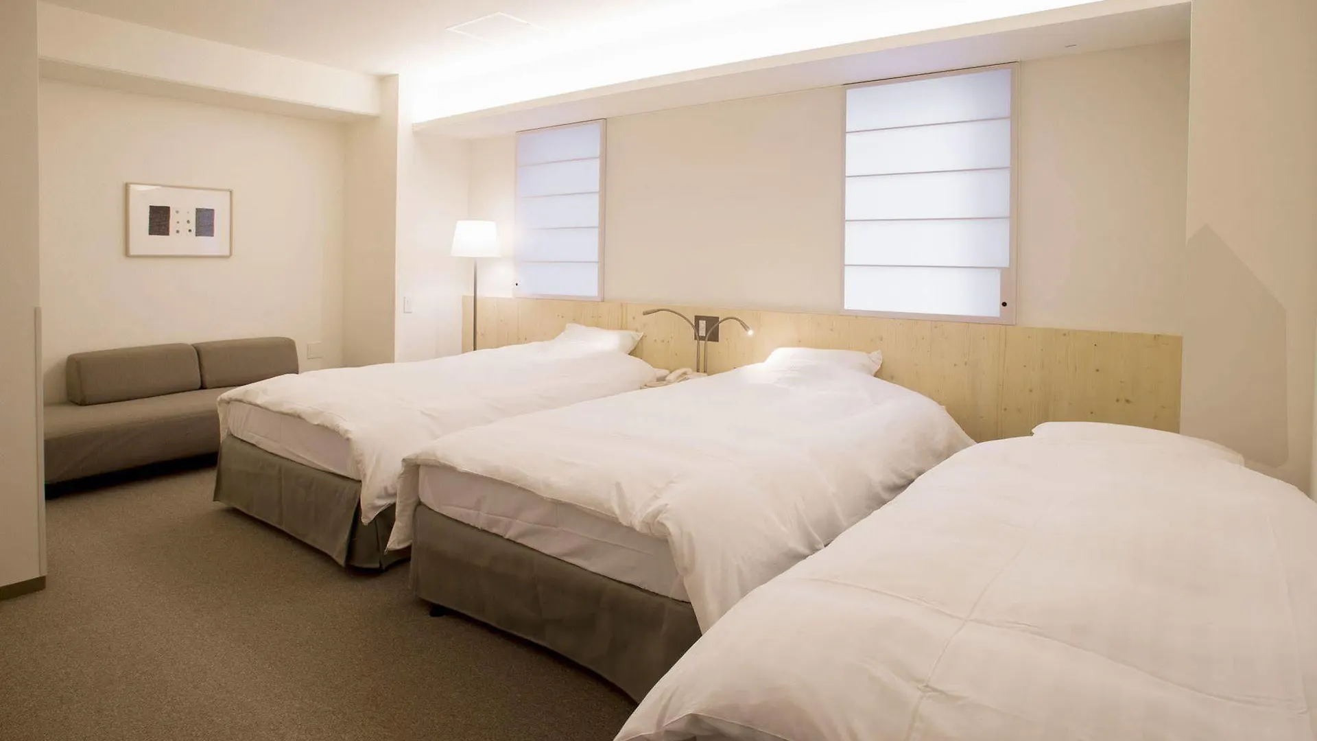 ***  Shin Osaka Station Hotel Annex Japonia